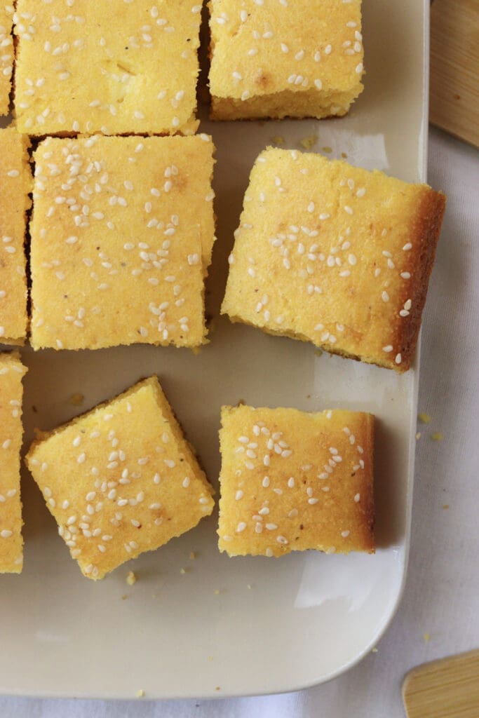 image of projara polenta cornbread pieces served on a plate